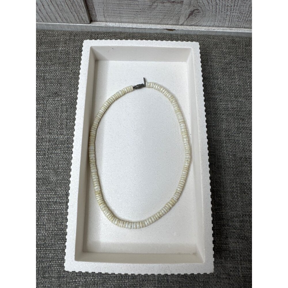 Vintage Sotnick Boho Shell Choker Necklace Womens Fashion Lightweight